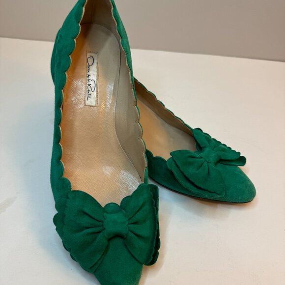 Oscar de la Renta Shoes - OSCAR De La RENTA Scala Scalloped Suede Green Shoes Pumps w Bow Kitten Heel 37